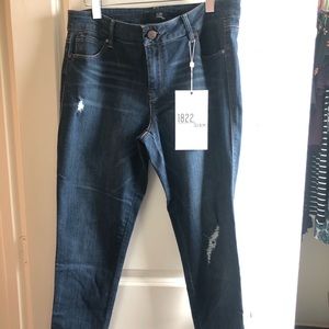 1822 Denim